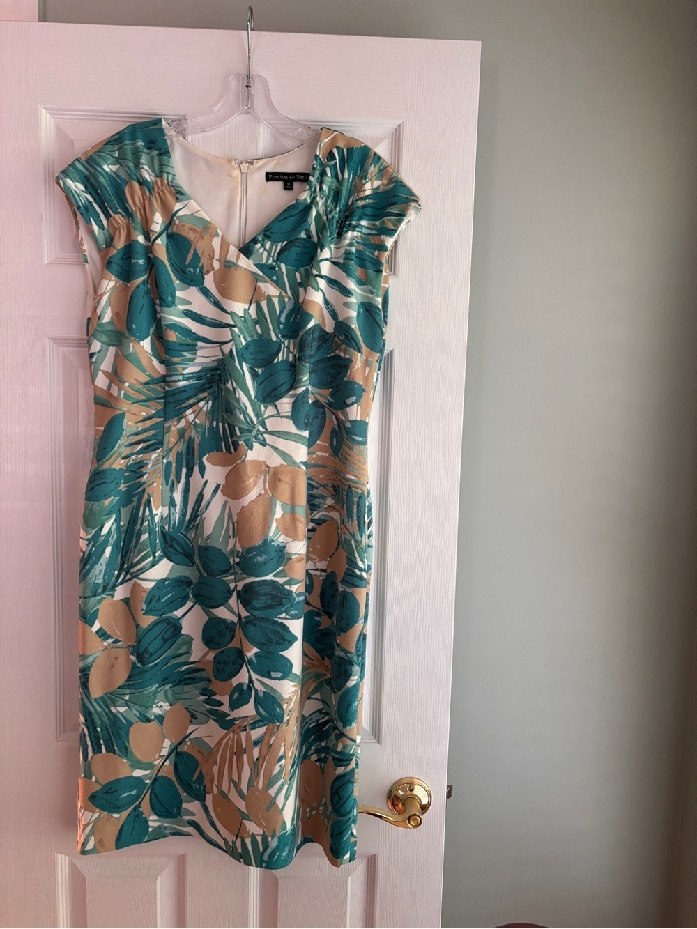 Preston & York Teal, Green, Beige Floral V-Neck Midi Dress 10